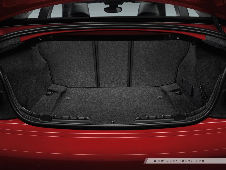 https://i.i-sgcm.com/new_cars/cars/11456/11456_g14