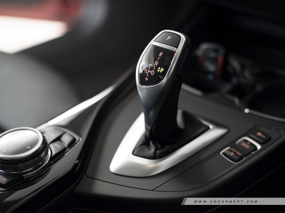 https://i.i-sgcm.com/new_cars/cars/11456/11456_g33