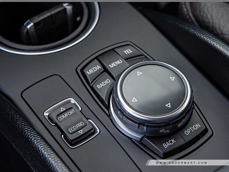 https://i.i-sgcm.com/new_cars/cars/11458/11458_g14