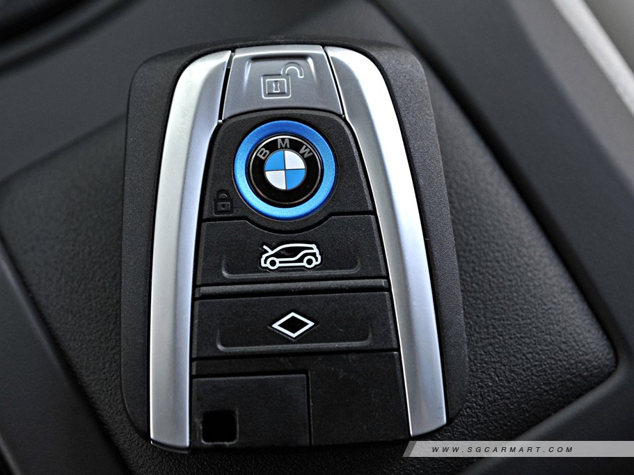 https://i.i-sgcm.com/new_cars/cars/11458/11458_g16
