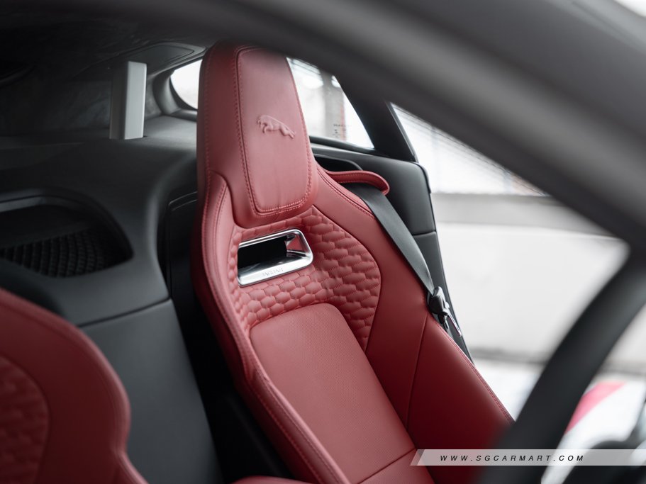 https://i.i-sgcm.com/new_cars/cars/11463/11463_g104