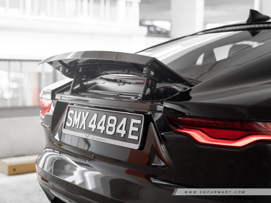 https://i.i-sgcm.com/new_cars/cars/11463/11463_g74