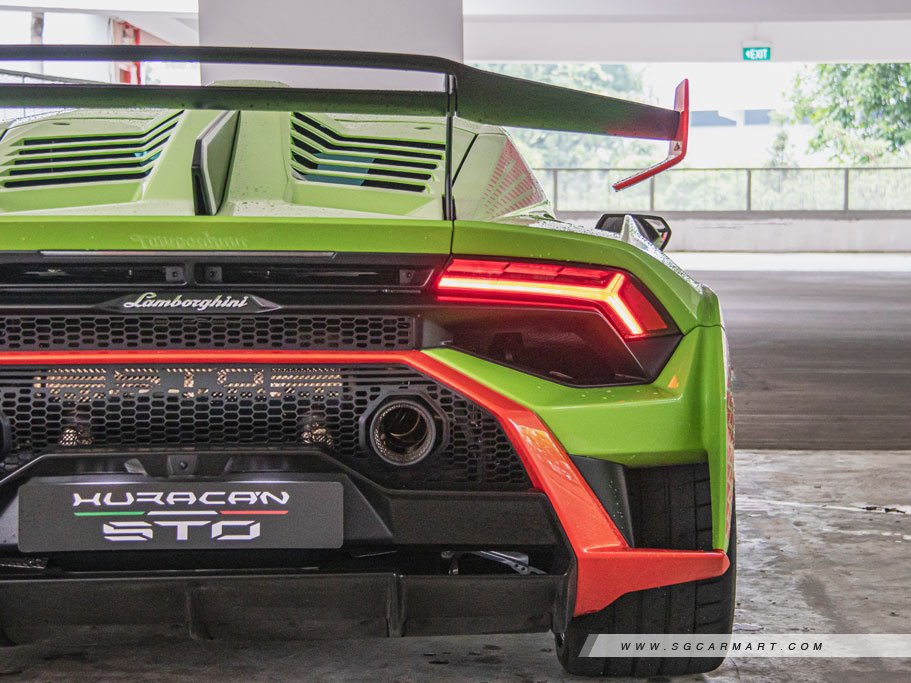 https://i.i-sgcm.com/new_cars/cars/11464/11464_g112