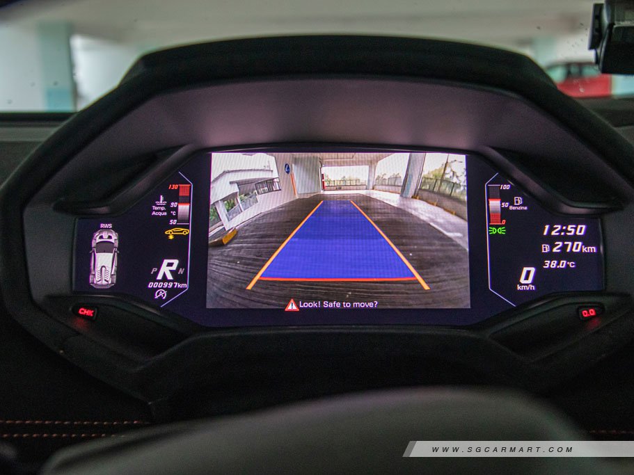 https://i.i-sgcm.com/new_cars/cars/11464/11464_g130