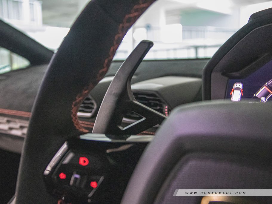 https://i.i-sgcm.com/new_cars/cars/11464/11464_g131