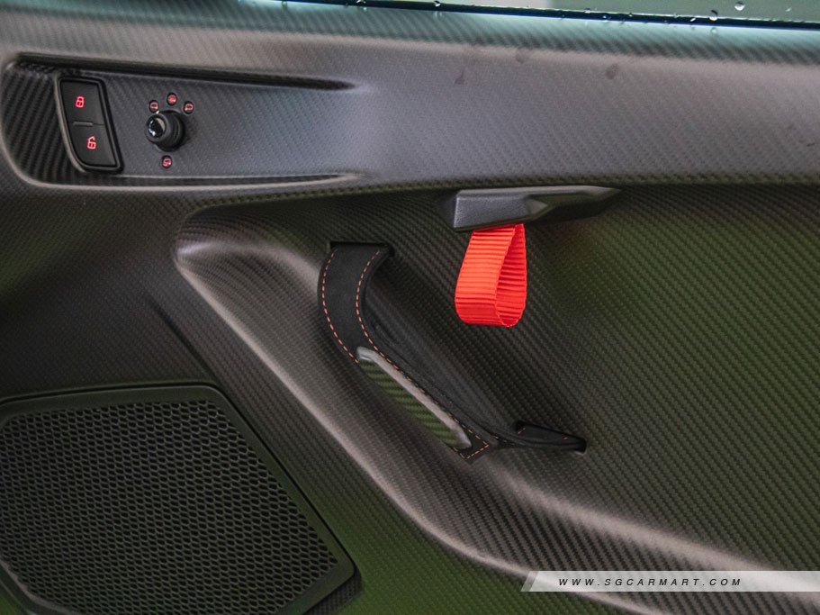 https://i.i-sgcm.com/new_cars/cars/11464/11464_g145