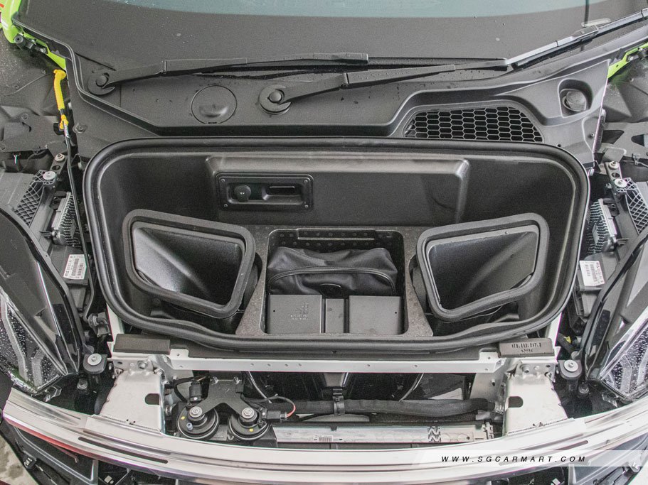 https://i.i-sgcm.com/new_cars/cars/11464/11464_g147