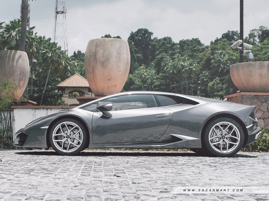 https://i.i-sgcm.com/new_cars/cars/11464/11464_g21