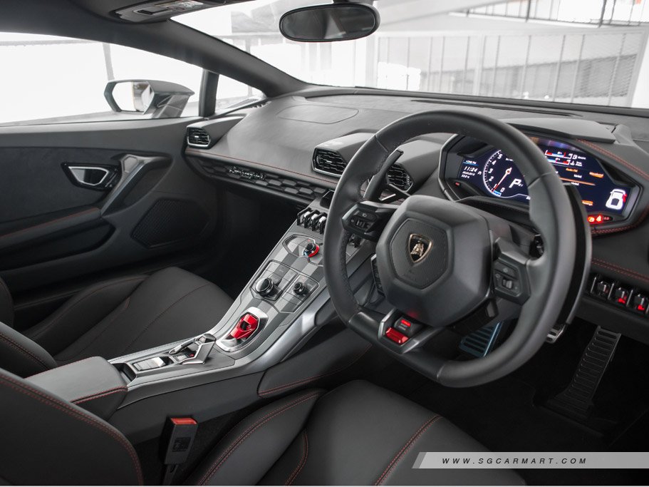 https://i.i-sgcm.com/new_cars/cars/11464/11464_g32