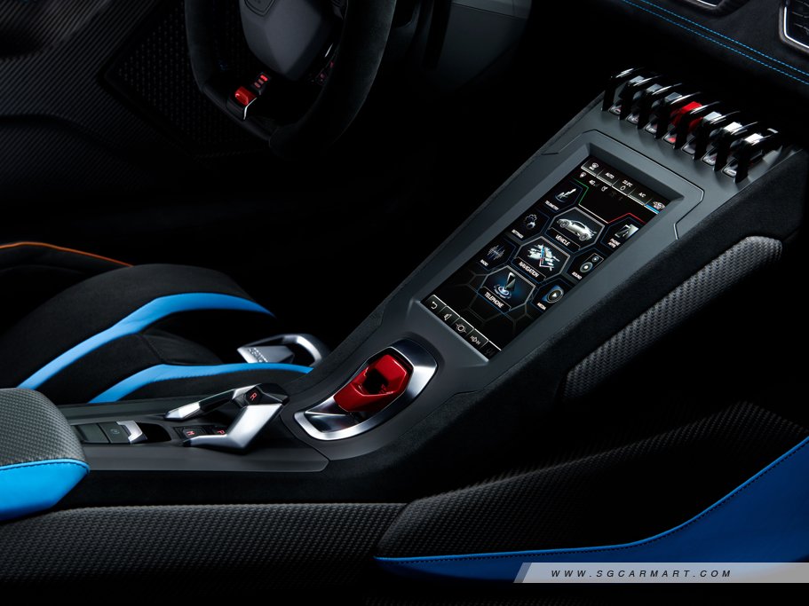 https://i.i-sgcm.com/new_cars/cars/11464/11464_g90