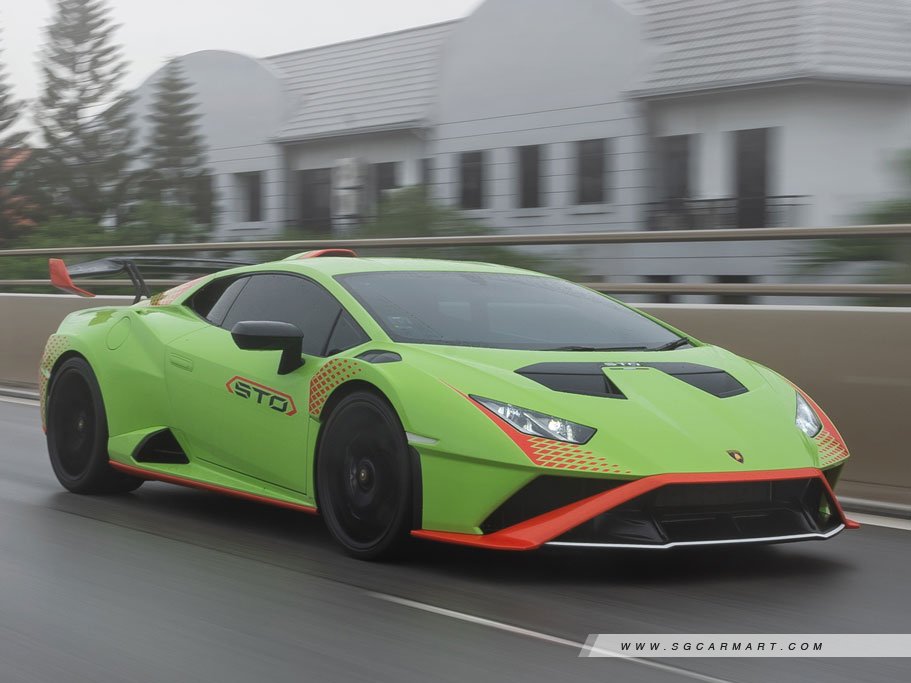 https://i.i-sgcm.com/new_cars/cars/11464/11464_g93