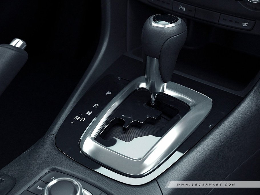 https://i.i-sgcm.com/new_cars/cars/11467/11467_g14