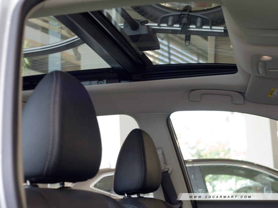 https://i.i-sgcm.com/new_cars/cars/11469/11469_g44