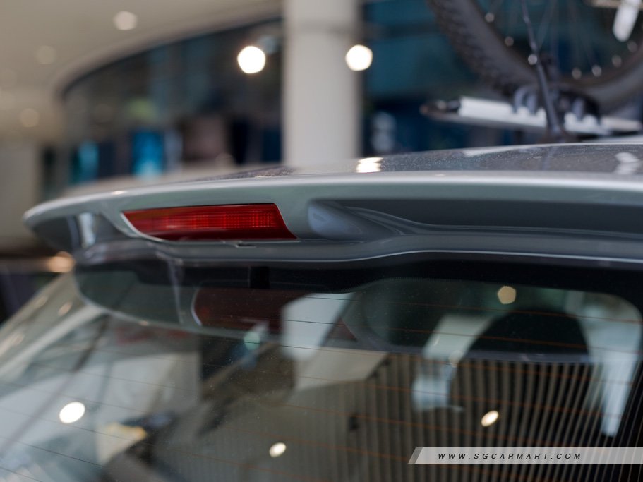 https://i.i-sgcm.com/new_cars/cars/11469/11469_g45