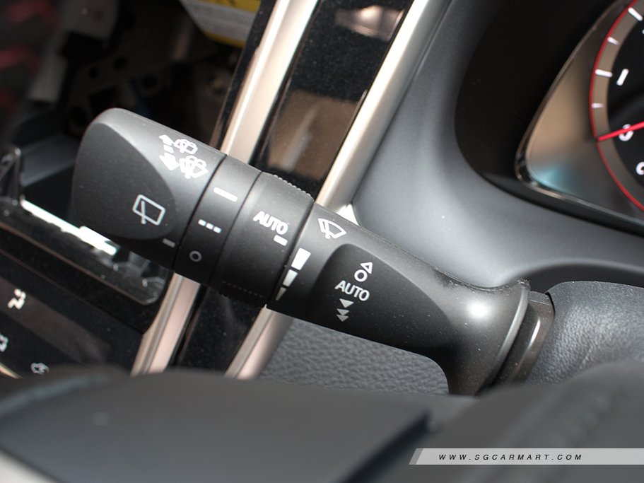https://i.i-sgcm.com/new_cars/cars/11474/11474_g113