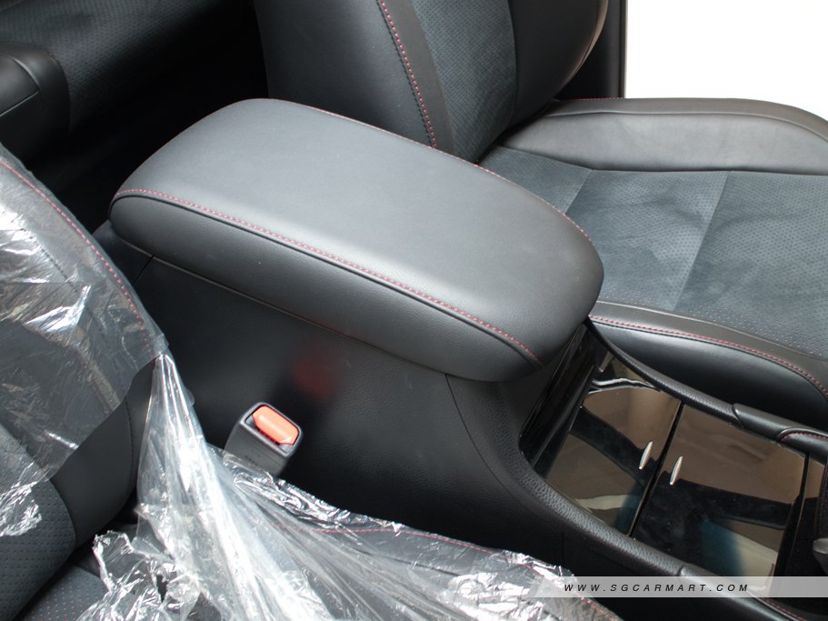 https://i.i-sgcm.com/new_cars/cars/11474/11474_g120
