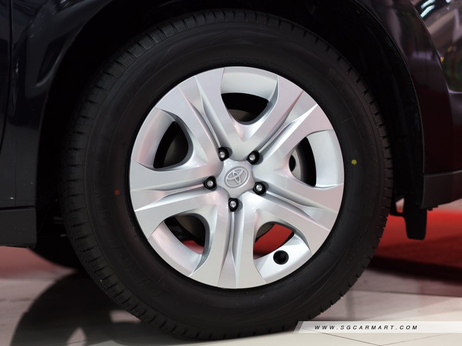 https://i.i-sgcm.com/new_cars/cars/11474/11474_g12