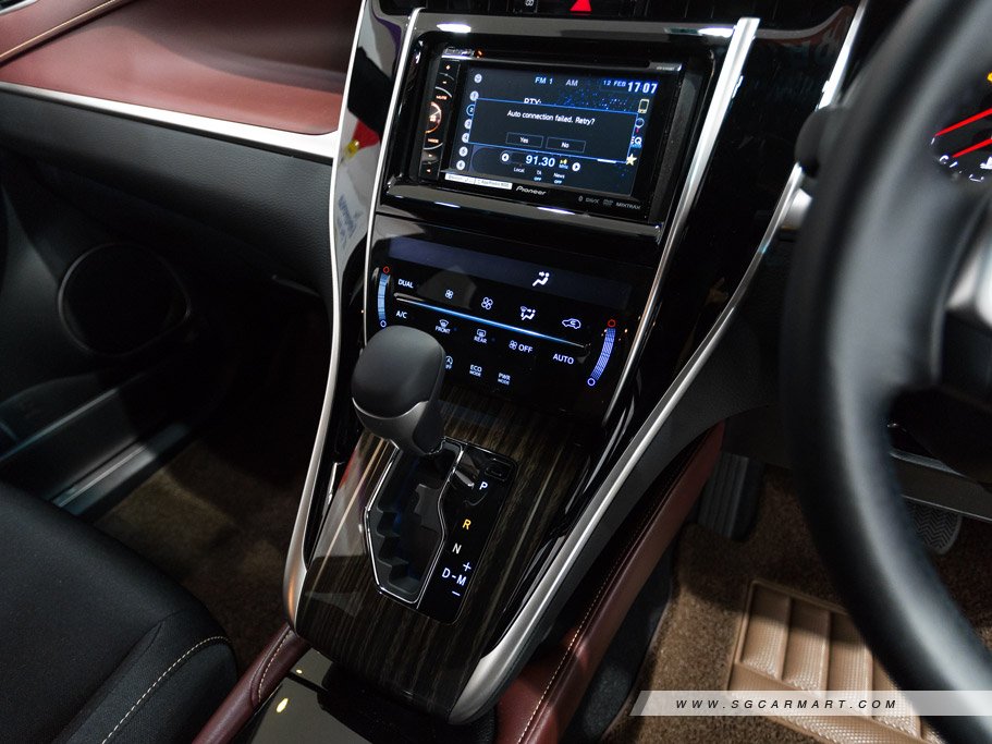 https://i.i-sgcm.com/new_cars/cars/11474/11474_g27