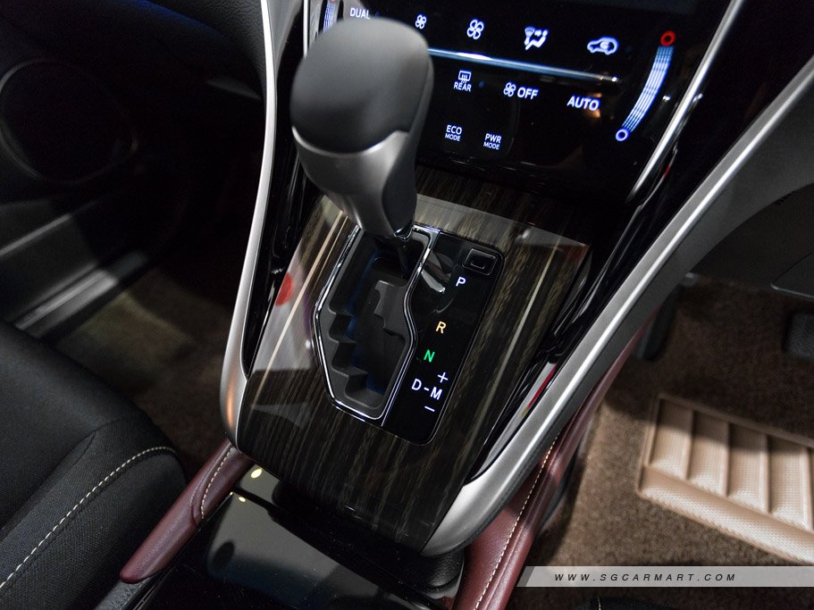 https://i.i-sgcm.com/new_cars/cars/11474/11474_g28