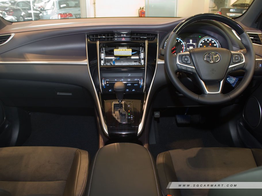 https://i.i-sgcm.com/new_cars/cars/11474/11474_g48