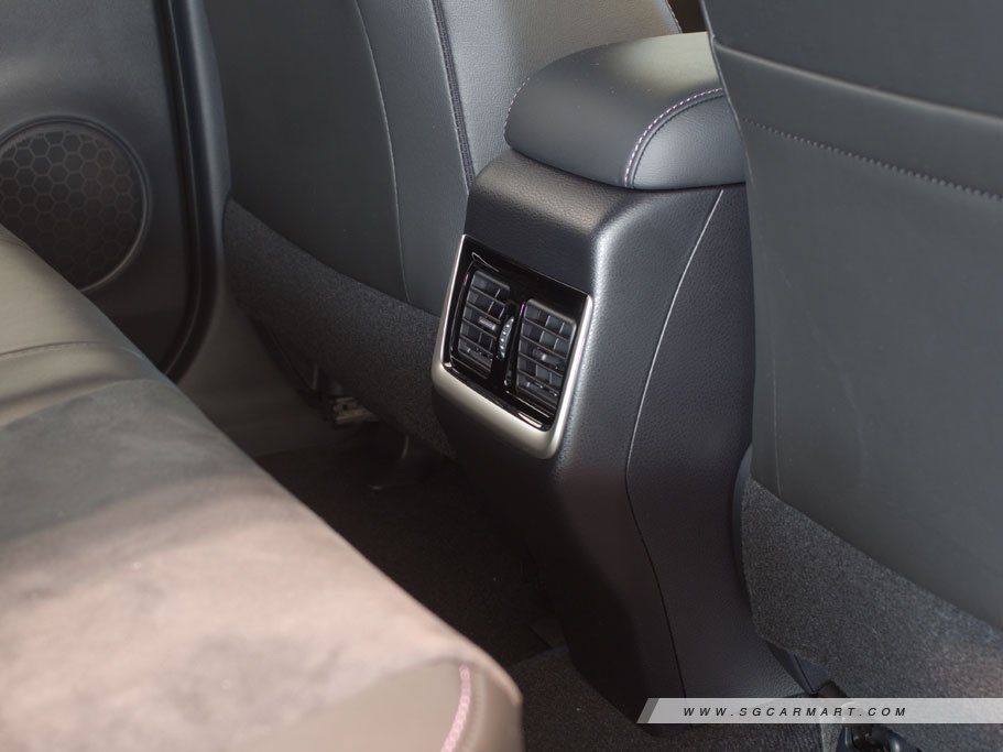 https://i.i-sgcm.com/new_cars/cars/11474/11474_g57