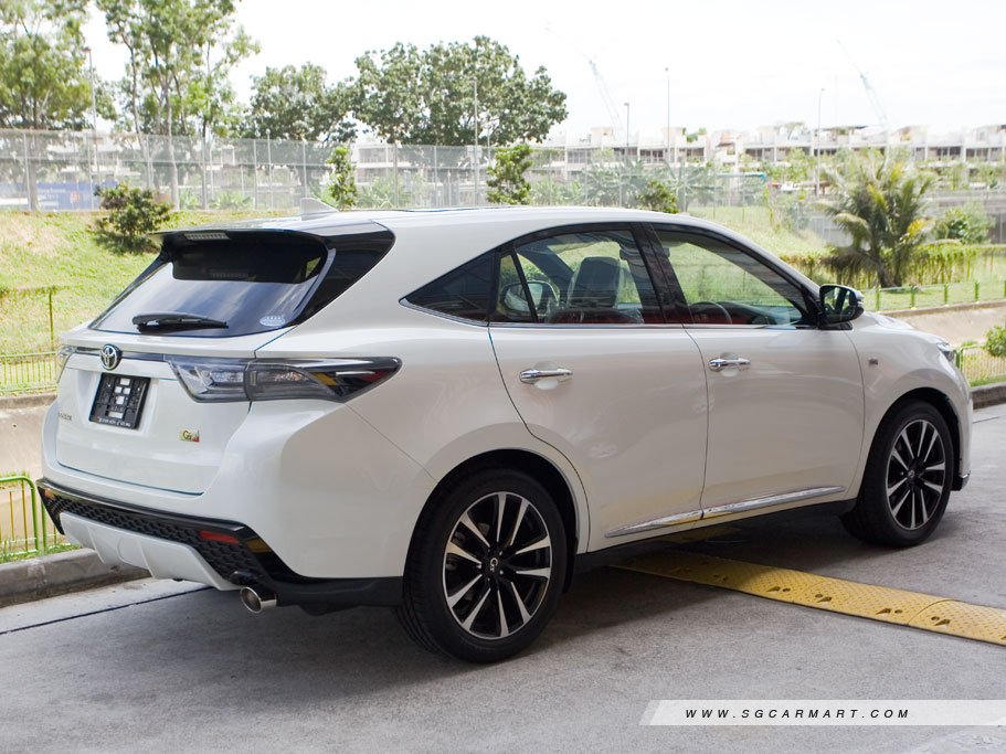 https://i.i-sgcm.com/new_cars/cars/11474/11474_g68