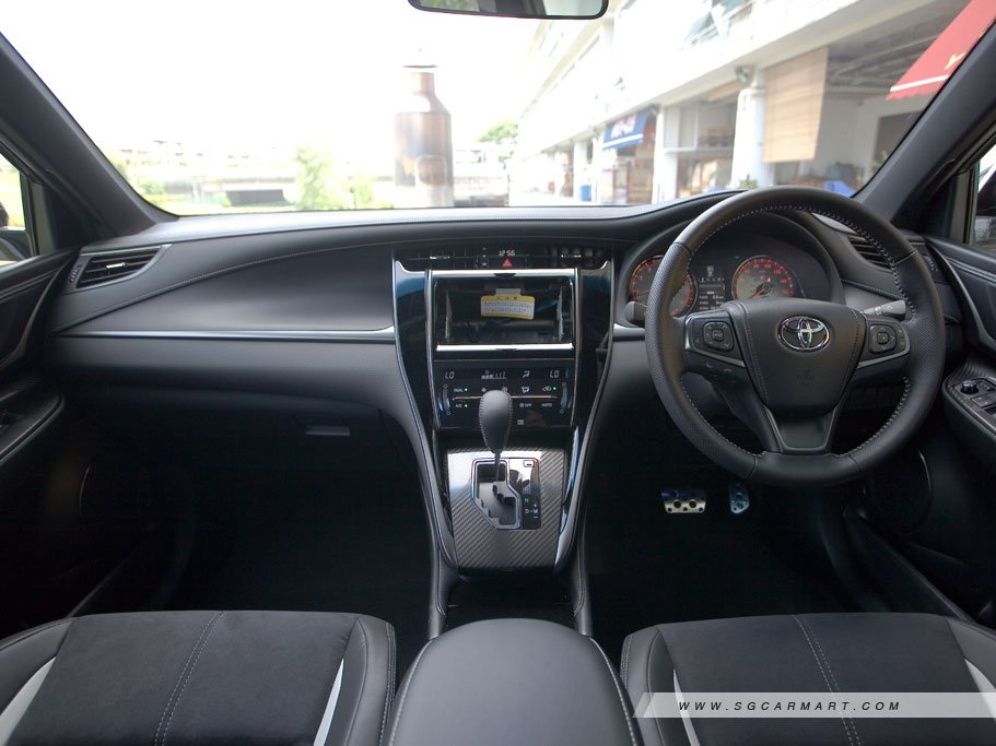 https://i.i-sgcm.com/new_cars/cars/11474/11474_g76