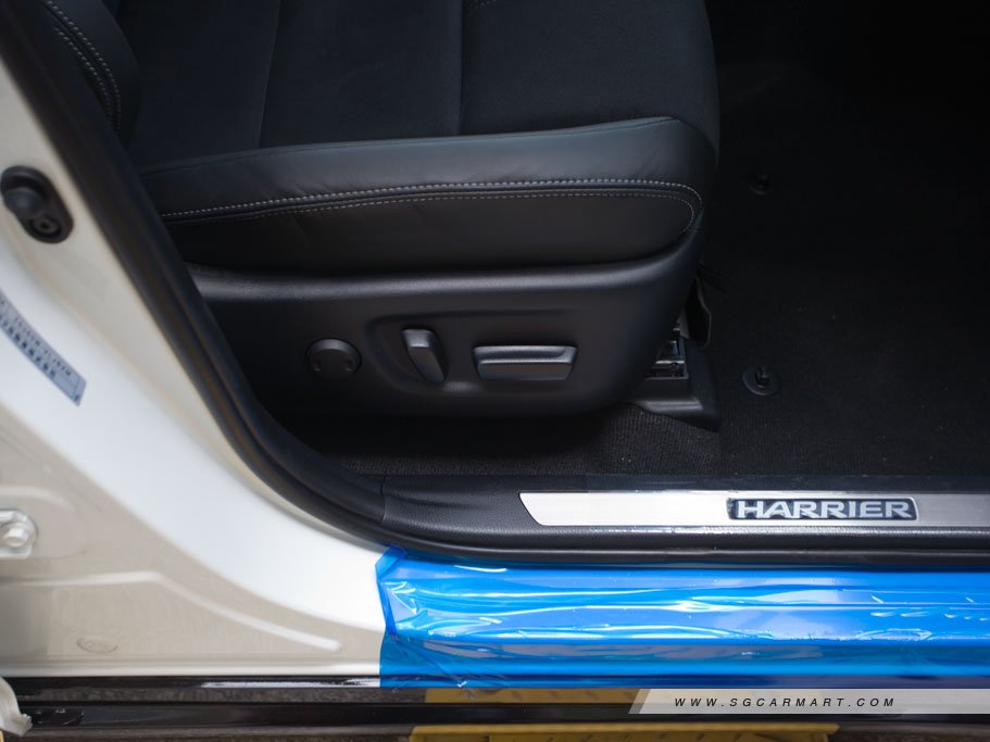 https://i.i-sgcm.com/new_cars/cars/11474/11474_g85