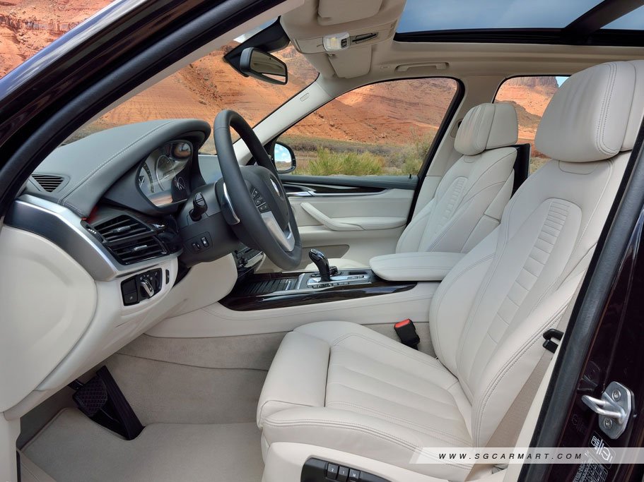 https://i.i-sgcm.com/new_cars/cars/11481/11481_g13