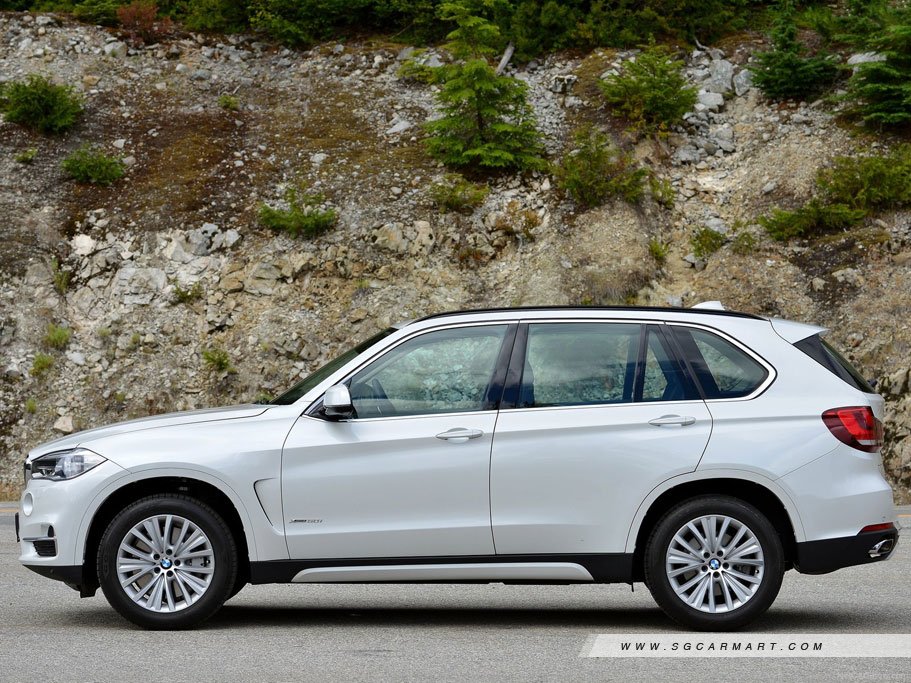 https://i.i-sgcm.com/new_cars/cars/11481/11481_g2