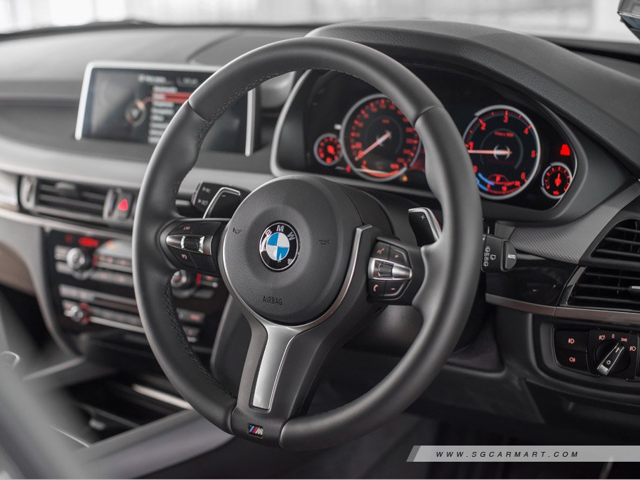 https://i.i-sgcm.com/new_cars/cars/11481/11481_g36
