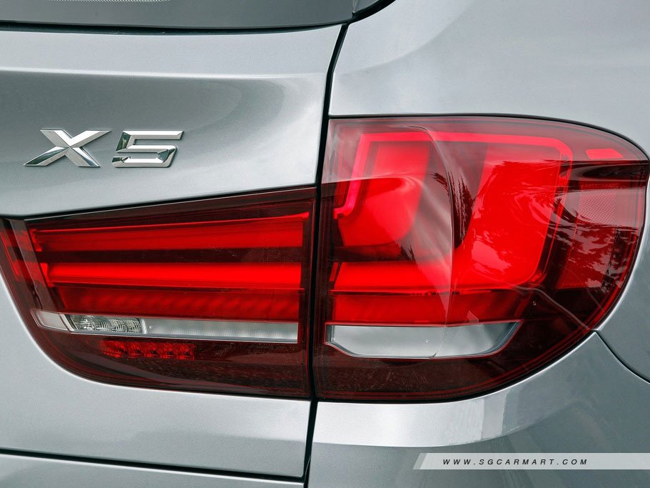 https://i.i-sgcm.com/new_cars/cars/11481/11481_g7