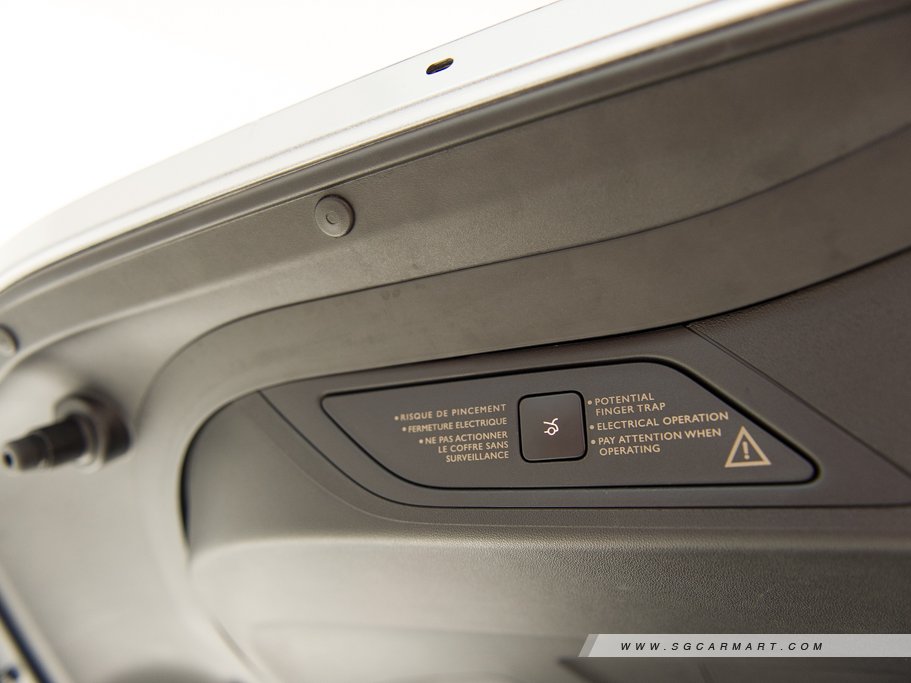 https://i.i-sgcm.com/new_cars/cars/11484/11484_g10