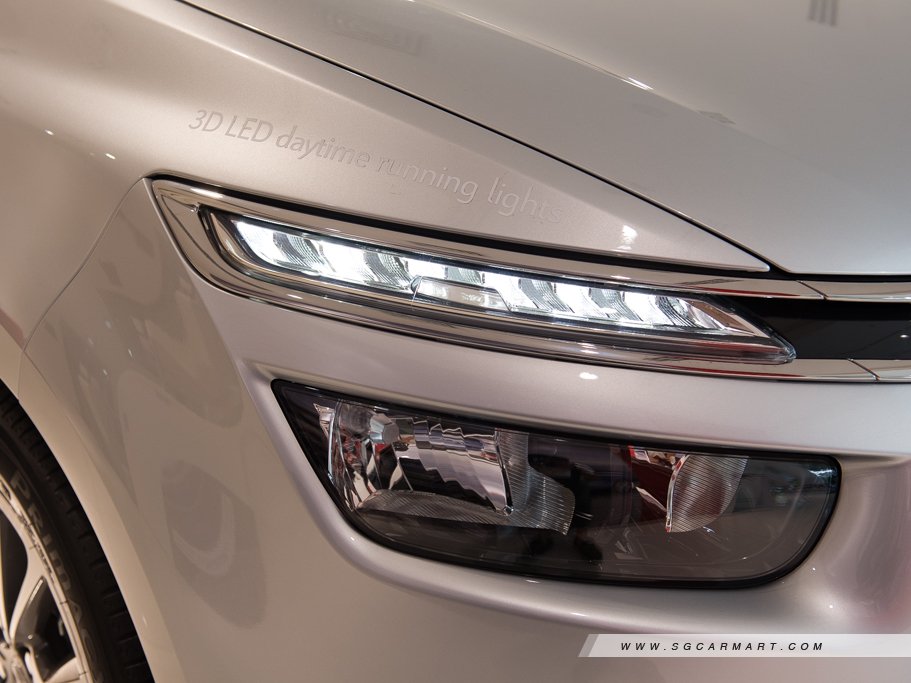 https://i.i-sgcm.com/new_cars/cars/11484/11484_g18