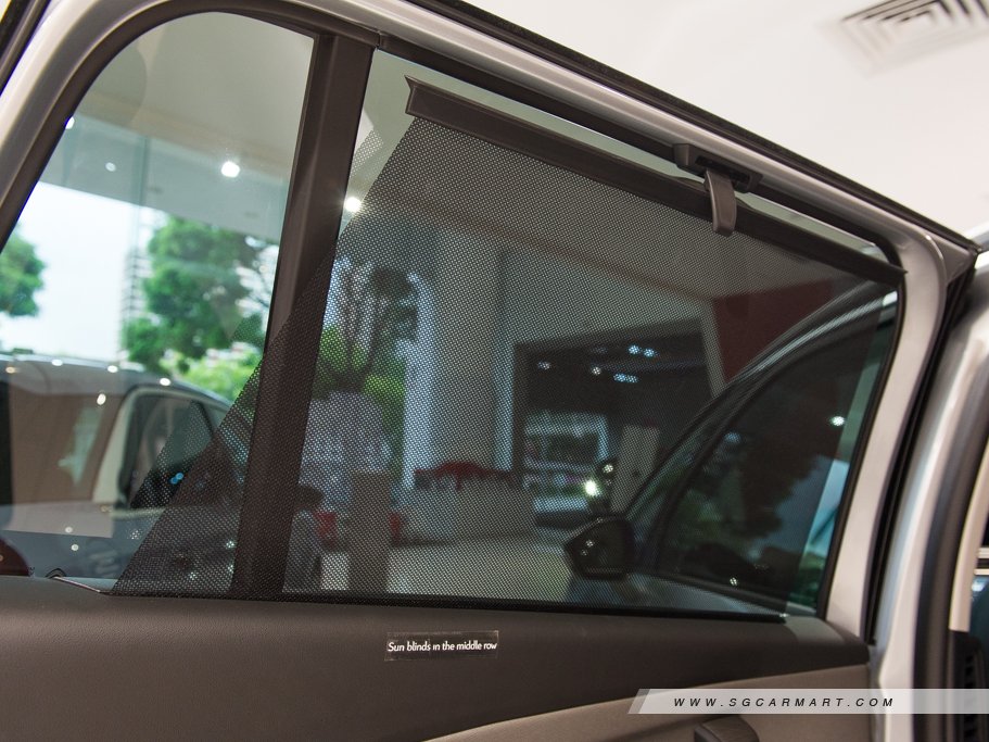 https://i.i-sgcm.com/new_cars/cars/11484/11484_g42