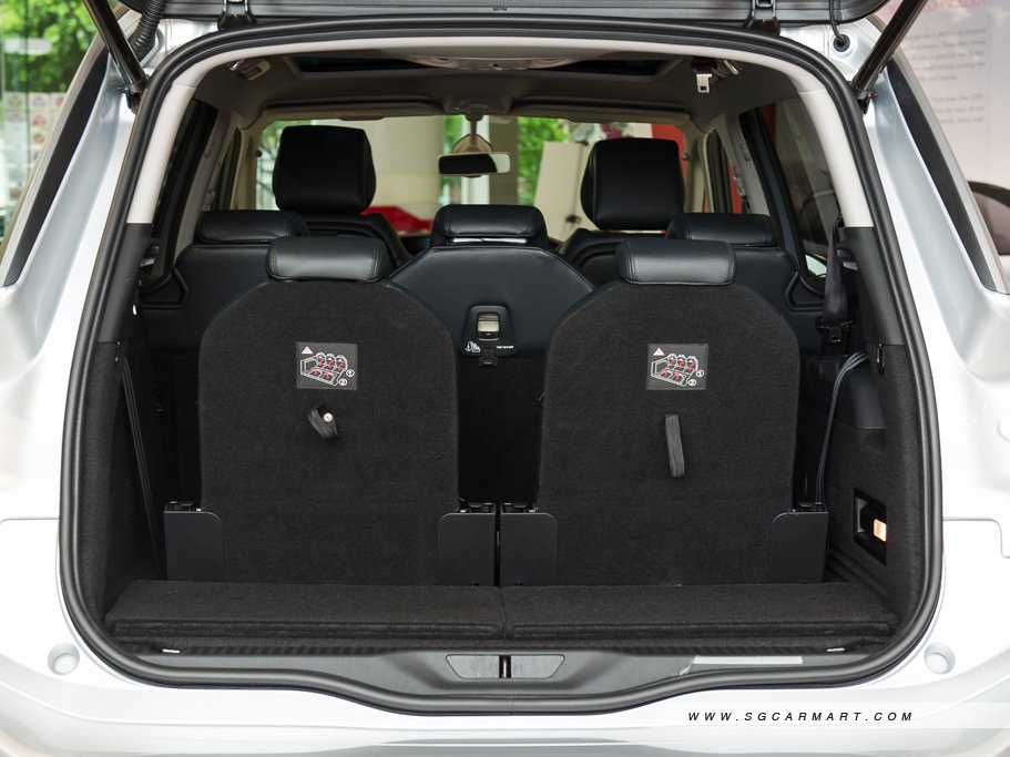 https://i.i-sgcm.com/new_cars/cars/11484/11484_g7