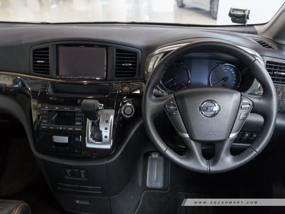 https://i.i-sgcm.com/new_cars/cars/11487/11487_g18