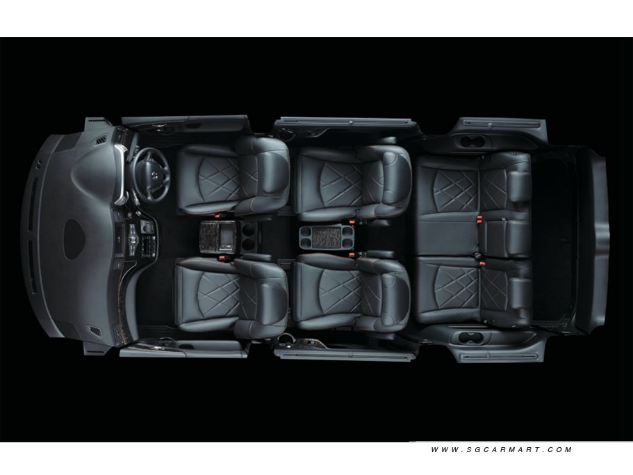 https://i.i-sgcm.com/new_cars/cars/11487/11487_g64