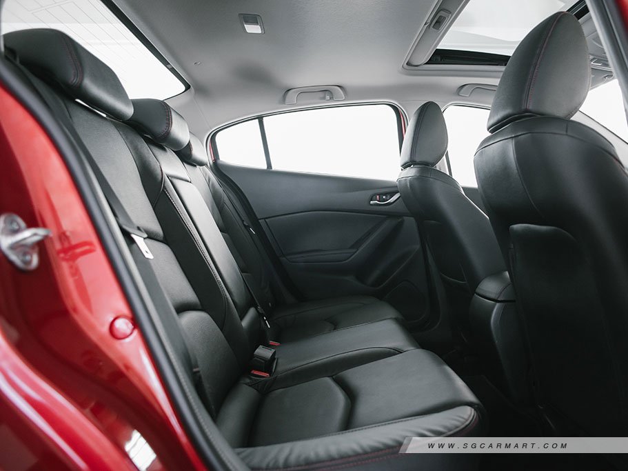https://i.i-sgcm.com/new_cars/cars/11491/11491_g14