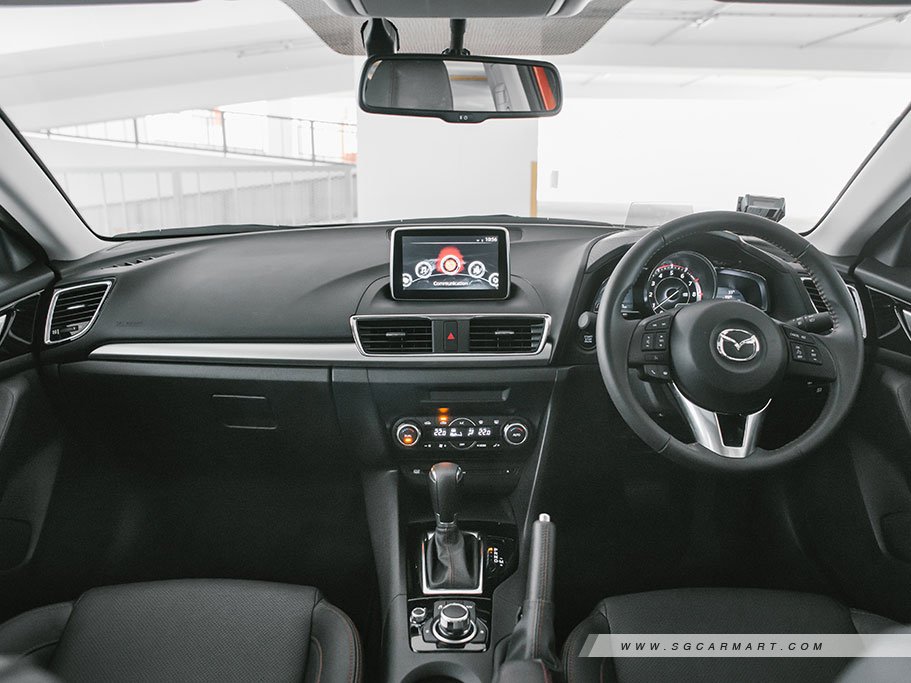 https://i.i-sgcm.com/new_cars/cars/11491/11491_g16