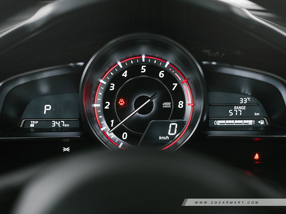 https://i.i-sgcm.com/new_cars/cars/11491/11491_g17