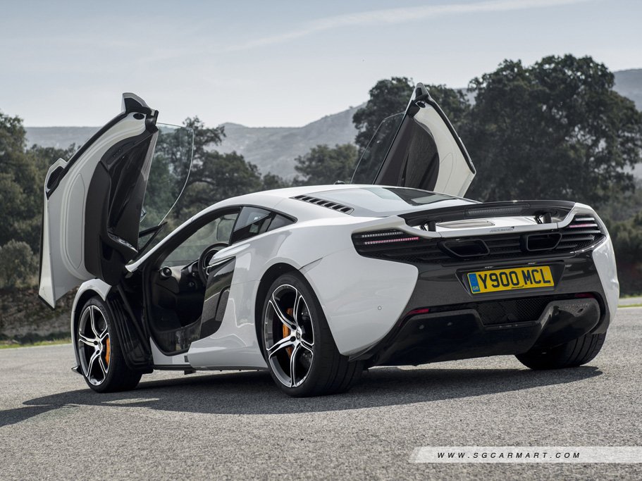 https://i.i-sgcm.com/new_cars/cars/11493/11493_g12