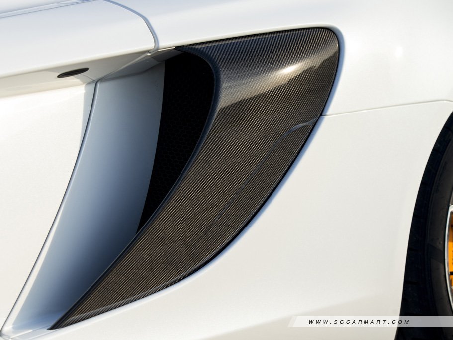 https://i.i-sgcm.com/new_cars/cars/11493/11493_g14