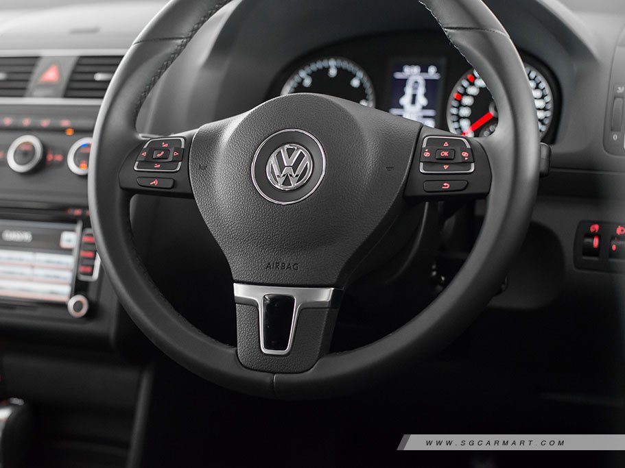 https://i.i-sgcm.com/new_cars/cars/11495/11495_g22