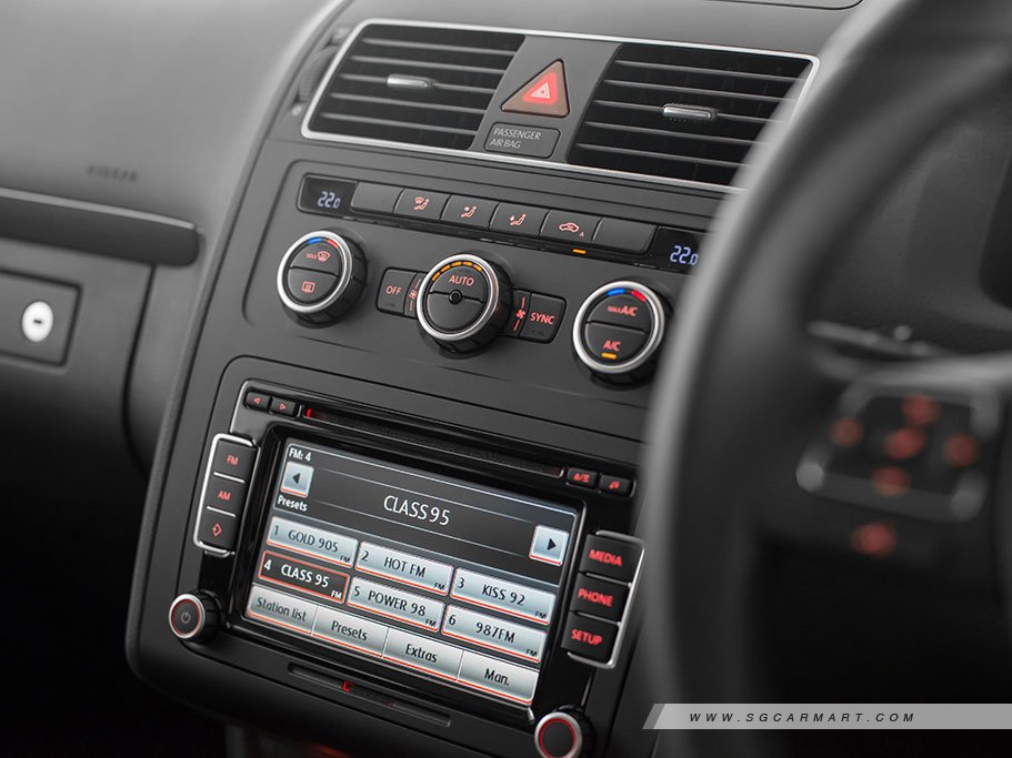 https://i.i-sgcm.com/new_cars/cars/11495/11495_g24