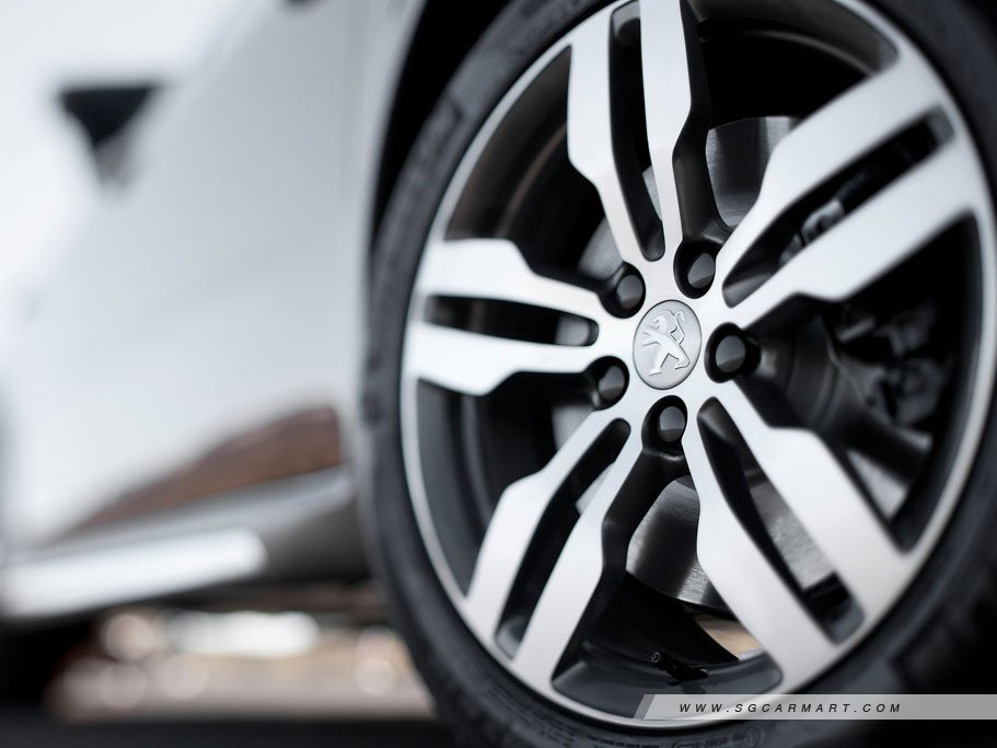 https://i.i-sgcm.com/new_cars/cars/11497/11497_g10
