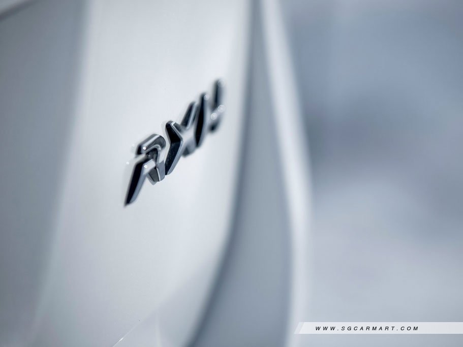 https://i.i-sgcm.com/new_cars/cars/11497/11497_g12