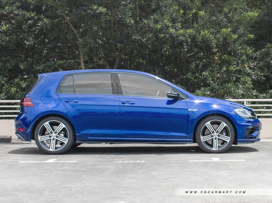 https://i.i-sgcm.com/new_cars/cars/11500/11500_g40