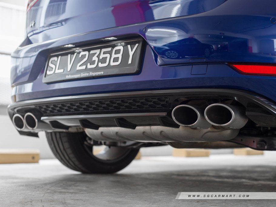 https://i.i-sgcm.com/new_cars/cars/11500/11500_g42