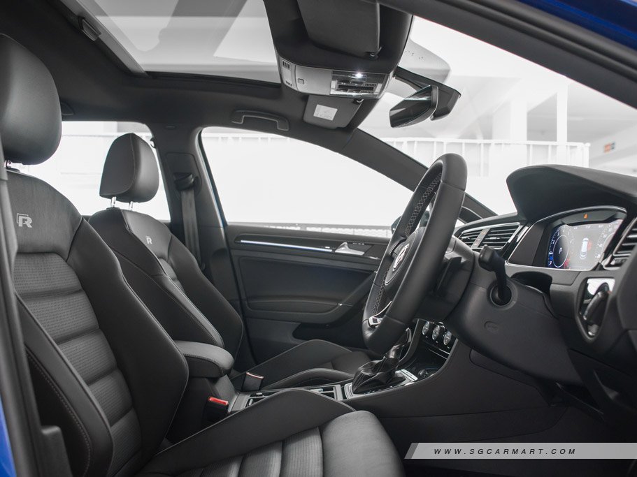 https://i.i-sgcm.com/new_cars/cars/11500/11500_g46